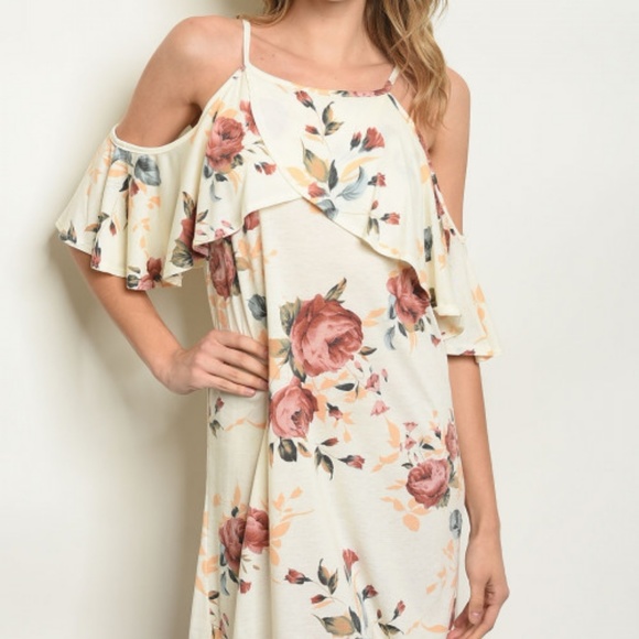 Cold shoulder floral dress - Picture 2 of 3